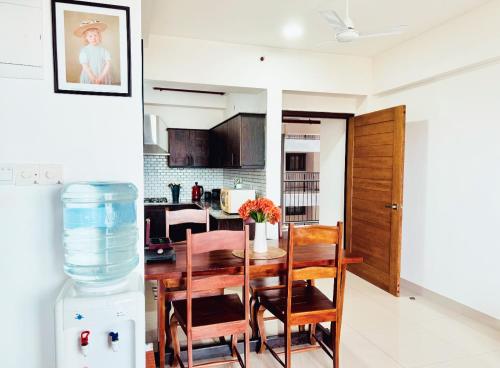 Oval View Residencies - main image