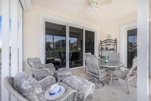 Caxambas South Beach Terrace 301 - image 11