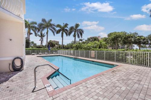 Caxambas South Beach Terrace 301 - image 2