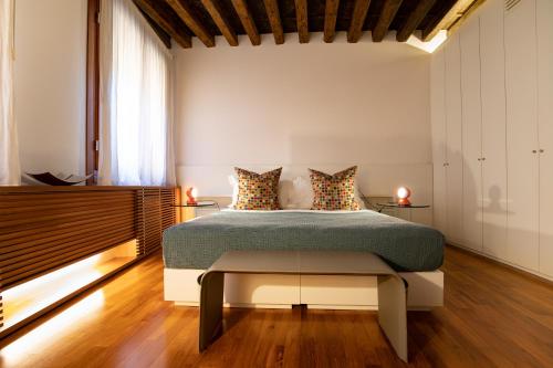 Comfort One-Bedroom Apartment image 1