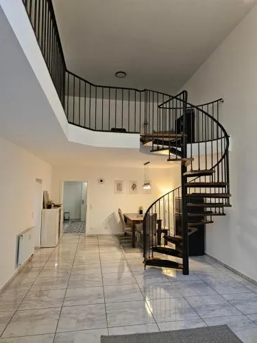 Maisonette Wohnung in Kölner Villenviertel in Köln, Deutschland