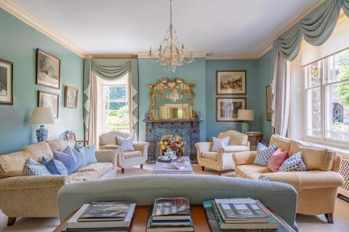 Udvendig, Overtown Manor Bed and Breakfast in Wroughton