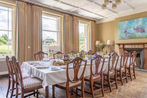 Business Center, Overtown Manor Bed and Breakfast in Wroughton