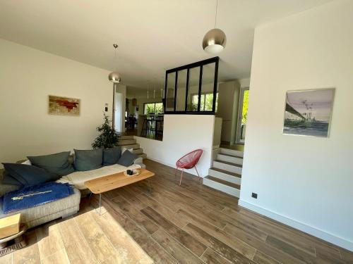 Villa contemporaine Saint Jean gîte à louer L'Union