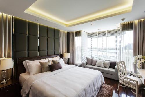The Chiang Mai Riverside Hotel