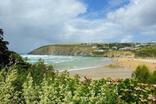 Beach, Finest Retreats - Old Lanvean Cottage in St Mawgan