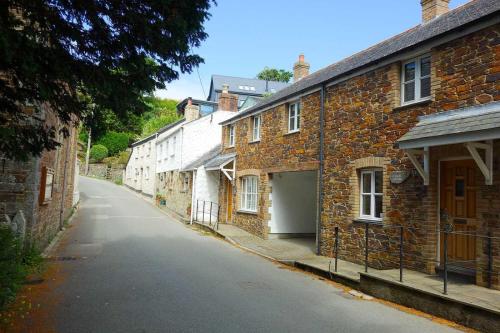 View, Finest Retreats - Old Lanvean Cottage in St Mawgan