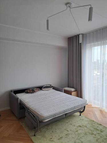 Uus uhe toaline korter kesklinnas in Veerenni