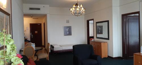The Marvelous Service Suite times Square kl - main image