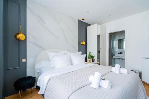 Luxurious Apartment with Stylish Design and Comfort - 104, París