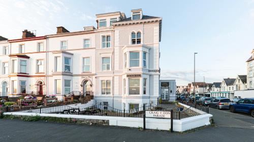The Manor Hotel in Llandudno