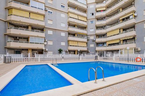 Two-Bedroom Apartment with Balcony image 3