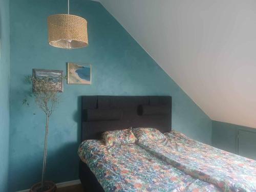 Familjevänligt eget boende i populärt och lugnt bostadsområde i central Strömstad (Familjevanligt eget boende i populart och lugnt bostadsomrade i central Stromstad) in Tången