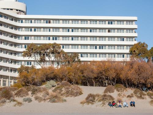 Rayentray Grand Hotel - 숙소 외관