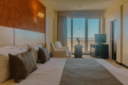 Rayentray Grand Hotel