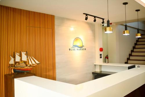 . Blue Harbor Hotel