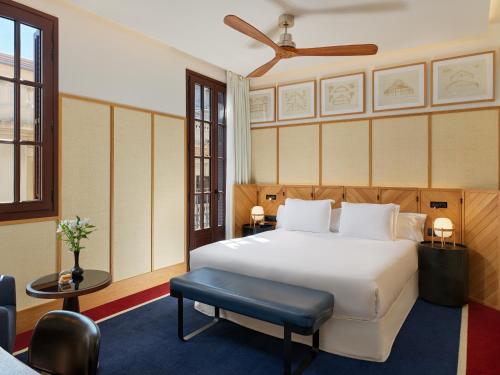 Double Room with View room in H10 Madison 4* Sup