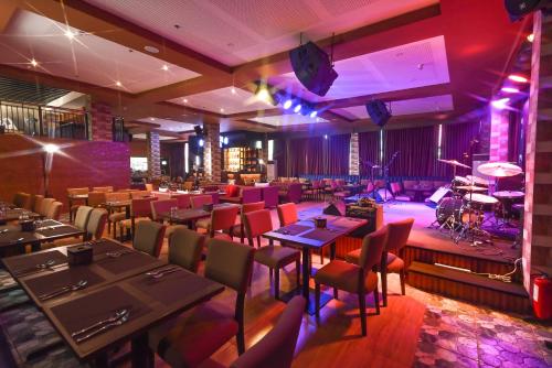 Restaurant, The Monaco Hotel in Dolores