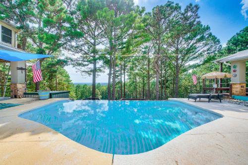 Broken Bow Escape with Mountain Views and Pool Access! in Broken Bow, USA