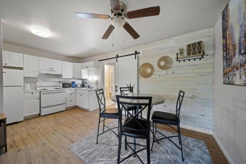 Sterling 1BD in Sterling Heights in Sterling Heights, USA
