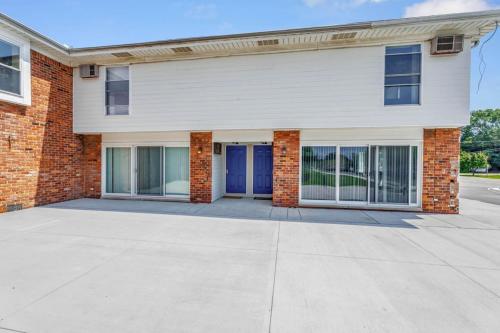 3 bed Comfort at Sterling Heights in Sterling Heights, USA