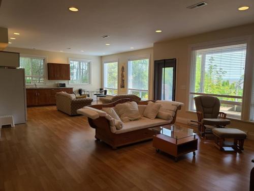 Expansive Dual-Kitchen Retreat in Point Roberts