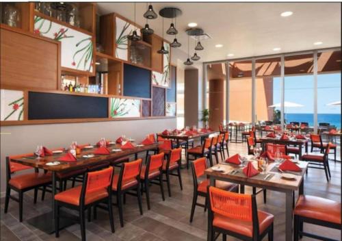 Enjoy Los Cabos in this 3BD resort condo with amazing resort amenities onsite