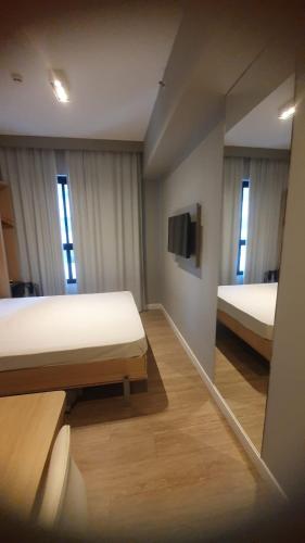 Queen Studio room in Astron Suítes Mondial Salvador By Nobile