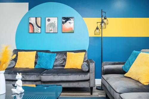 City View Newly Renovated 4 Beds with Free Parking LM1606 in Atlanta, USA