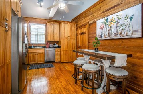 Two-Bedroom Apartment image 10