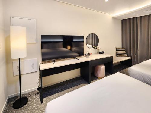 SOTA SUITE Yangyang Granbay Room Type - Superior Family Mountain