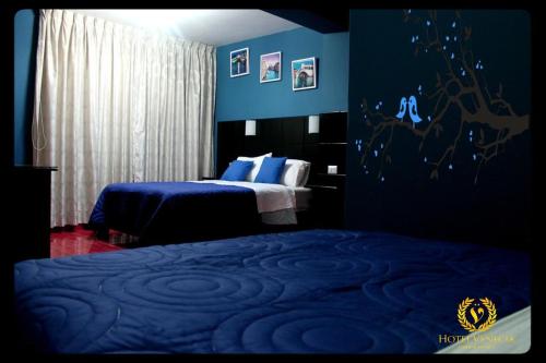. Hotel Venecia ll