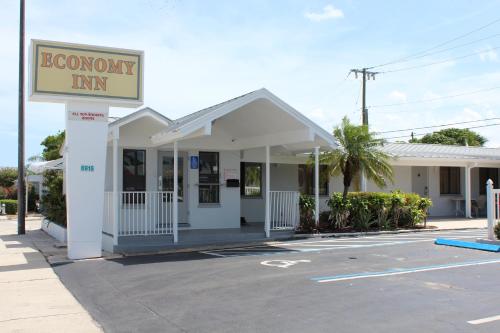 Economy Inn in West Palm Beach, USA