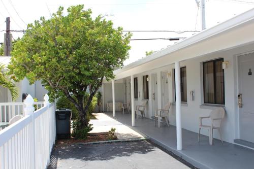 Economy Inn