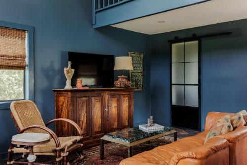 Dripping Springs Homestead - Painters Studio in Nature in Dripping Springs, USA