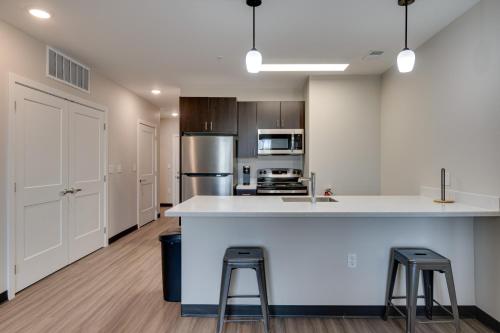 Bloomington Apartment - Walk to IU Campus and Mall! in Bloomington, USA