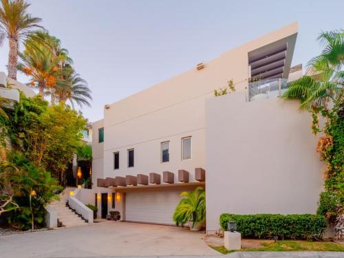 Residence Steps To Beach, Plus A Pool House! in San José del Cabo, Mexico