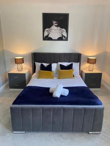 The Heathers - Spacious 3 Bed, Home from Home in Burton - Burton-on-Trent