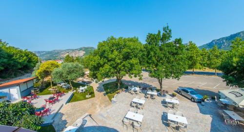 สภาพแวดล้อมโดยรอบ, Apartments Cavaliero in ซิโตมิสลิซี