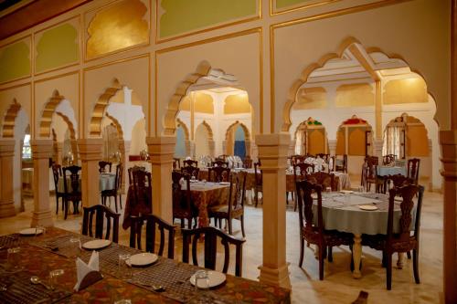 Létesítmények, Shahpura Abhaneri Resort 25kms from Mehandipur Balaji in Bandikui