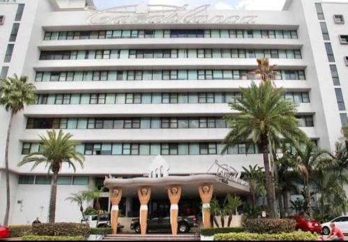 Studios by The Sea in Miami Beach, USA
