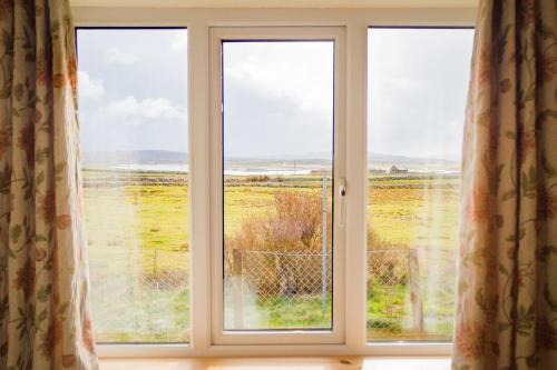 設施, Atlantic Sunset in 阿基爾島 