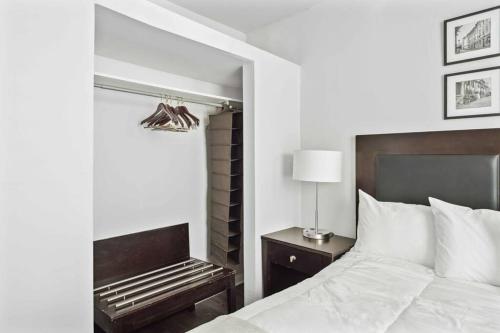 Detroit 3Bd Seasonal Holiday, Near Museums & Parks in Detroit, USA