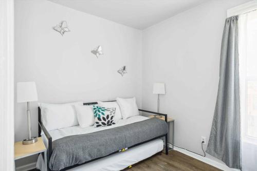 Detroit 3Bd Seasonal Holiday, Near Museums & Parks in Detroit, USA
