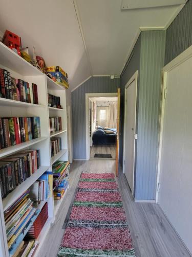 Viihtyisä Leposoppi hyvällä sijainnilla järven läheisyydessä (Viihtyisa Leposoppi hyvalla sijainnilla jarven laheisyydessa) in Nokia