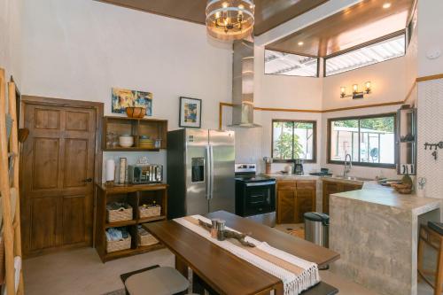 Kitchen, Jungle Glory Home Arriba in Quepos