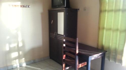 1 twin bed