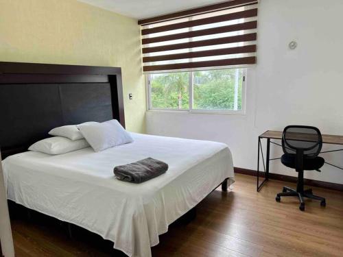 . Casa ejecutiva en fraccionamiento privado