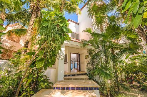 Beachfront with Private Staff in Gated Community, Akumal (fotografie 3)