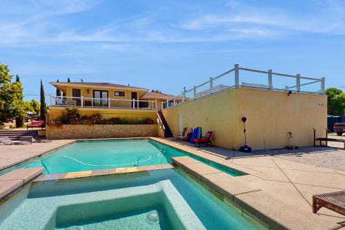 Hidden Paradise in Oceanside, USA